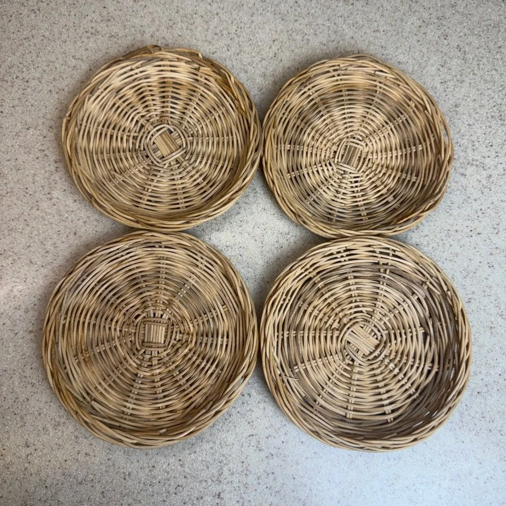 VTG Brown Drip Glaze French Onion Soup Bowls w/ Wicker Coasters Set of 4 Crocks